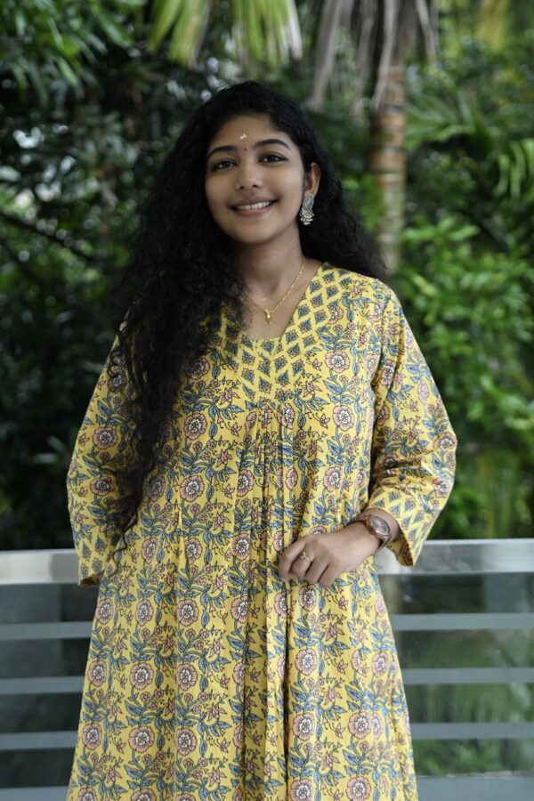 Home yamini 🌼